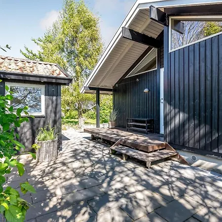 Ama - 250m From The Sea By Interhome Hébergement de vacances